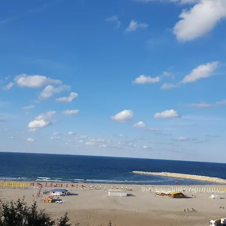 דירה Anastasia.plaja Modern קונסטנצה